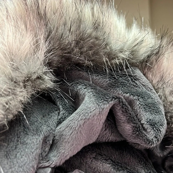 WOMENS INTL DETAILS  BLACK JACKET WITH FAUX FUR LARGE & X-LARGE NEW WITH TAGS - Picture 7 of 9